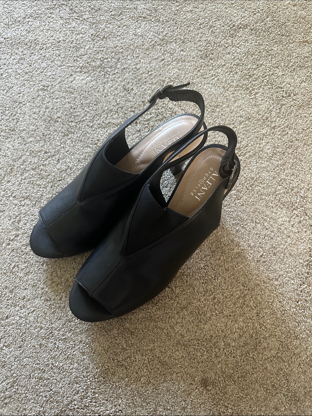 Alfani  Jasmynee Black Open-Toe Slingback heel Sandals size 8